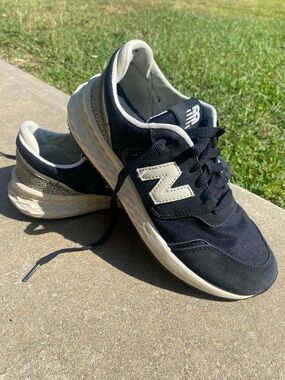 New Balance Black & Cream Athletic Sneakers